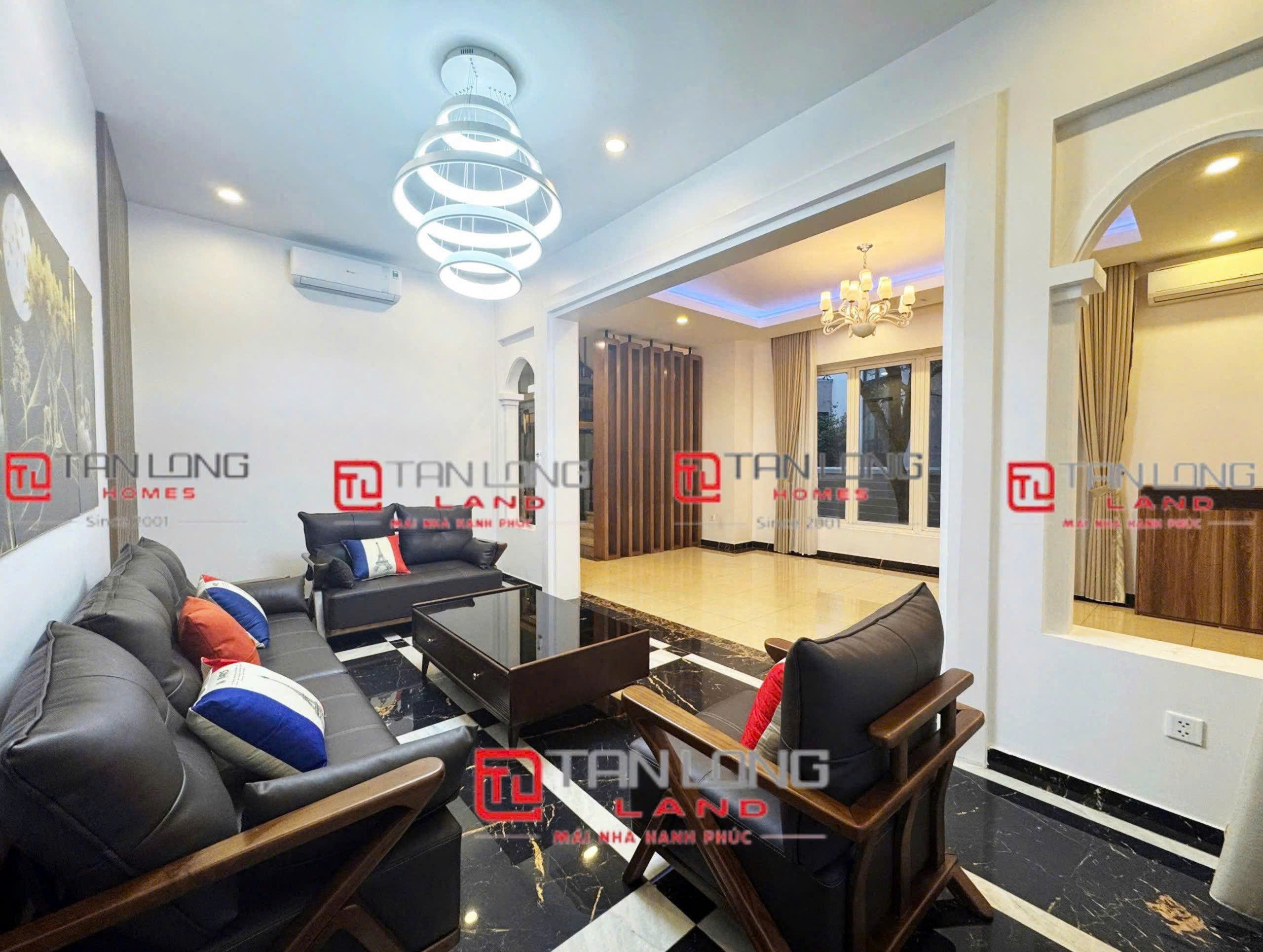 Cho thuê biệt thự view sông Vinhomes Riverside - Đầy đủ nội thất, diện tích 380m2 sân vườn rộng, có thang máy